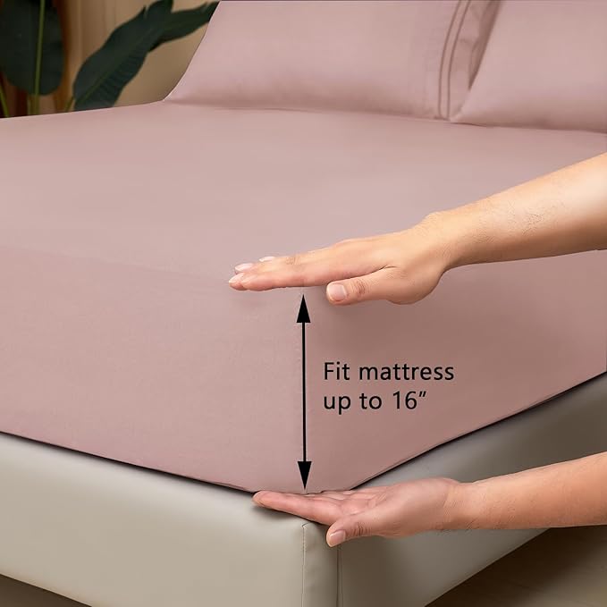 Mejoroom Queen Size Sheet Set - Hotel Luxury 1800 Bedding Sheets & Pillowcases - Deep Pocket Fitted Sheet, Soft, Breathable, Wrinkle & Fade Resistant - 4 Piece (Queen, Dusty Pink)