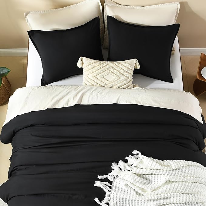 Litanika Oversized King Comforters Black Super King Plus Size, 3 Pieces Lightweight Solid Bedding Comforter Set, All Season Fluffy Bed Set (128x120In Comforter & 2 Pillowcases)
