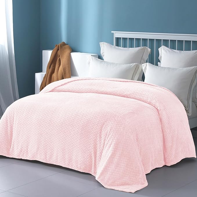 Exclusivo Mezcla Fleece King Size Blanket for Bed, 90x104 Inches Soft Cozy Jacquard Flannel Blankets, Lightweight Fuzzy Plush Warm for Winter, Light Pink