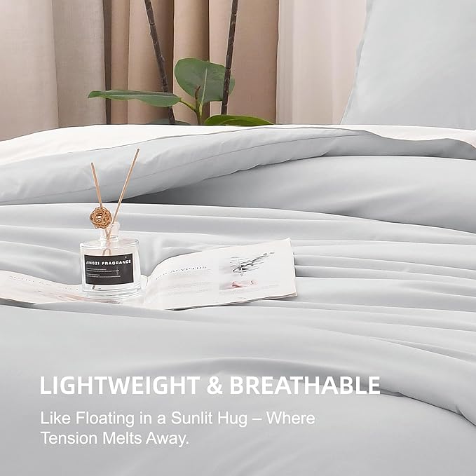 Litanika Oversized King Comforters Light Grey Super King Plus Size, 3 Pieces Lightweight Solid Bedding Comforter Set, All Season Fluffy Bed Set (128x120In Comforter & 2 Pillowcases)