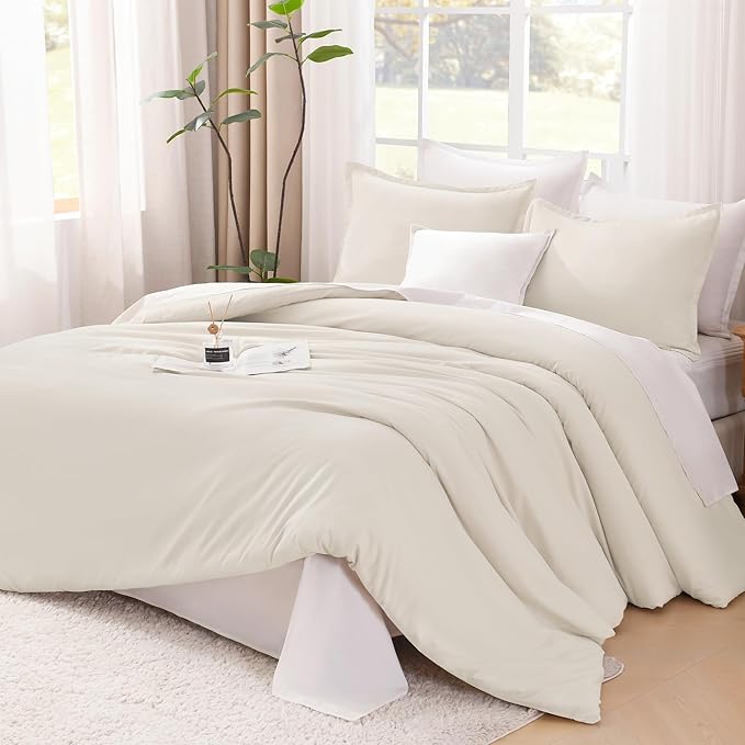 Litanika Comforters Beige Oversized King Size, 3 Pieces Lightweight Solid Bedding Comforter Set, All Season Fluffy Bed Set (120x98In Comforter & 2 Pillowcases)