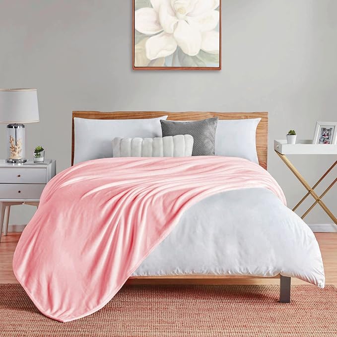 Walensee Fleece Blanket Plush Throw Fuzzy Lightweight (XL-Twin Size 66x90 Pink) Super Soft Microfiber Flannel Blankets for Couch, Bed, Sofa Ultra Luxurious Warm and Cozy for All Seasons