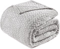 Exclusivo Mezcla Fleece Twin Size Blanket for Bed, 90x66 Inches Soft Cozy Jacquard Flannel Blankets, Lightweight Fuzzy Plush Warm for Winter, Light Grey