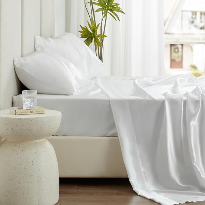 Love's cabin Twin XL Satin Sheet Sets - 3 Piece White Silky Bed Sheets with Deep Pockets, Luxury Silk Feel Satin Sheet Set Twin XL (1 Flat Sheet,1 Fitted Sheet,1 Pillow case)