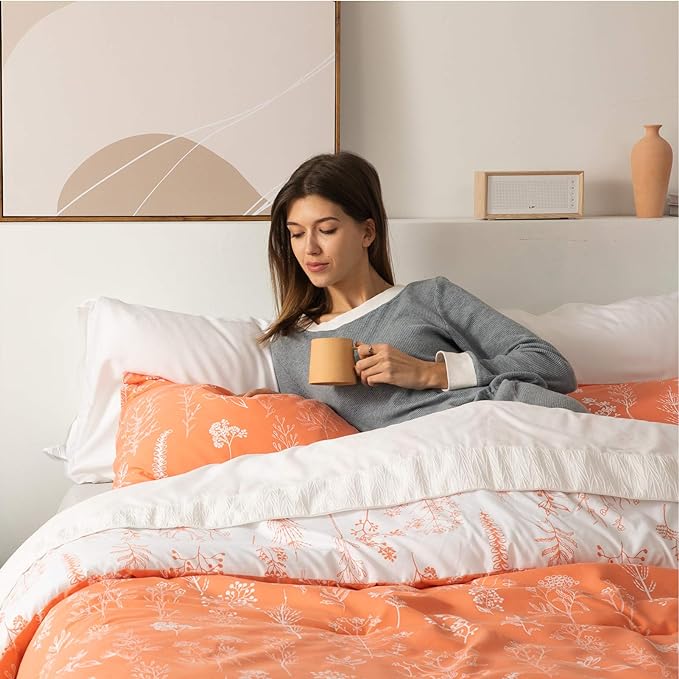 Bedsure Queen Comforter Set - Coral Orange Bed Set, 3 Pieces Cute Floral Bedding, 1 Soft Reversible Botanical Flowers Comforter and 2 Pillow Shams