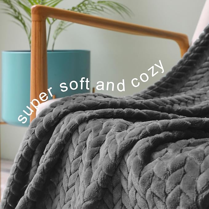 Exclusivo Mezcla Fleece King Size Blanket for Bed, 90x104 Inches Soft Cozy Jacquard Flannel Blankets, Lightweight Fuzzy Plush Warm for Winter, Dark Grey