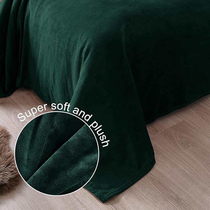 Exclusivo Mezcla Fleece Blanket Twin Size for Bed, Super Soft and Warm, All Season Use, Cozy, Plush, Lightweight, 60x80 Inches Forest Green