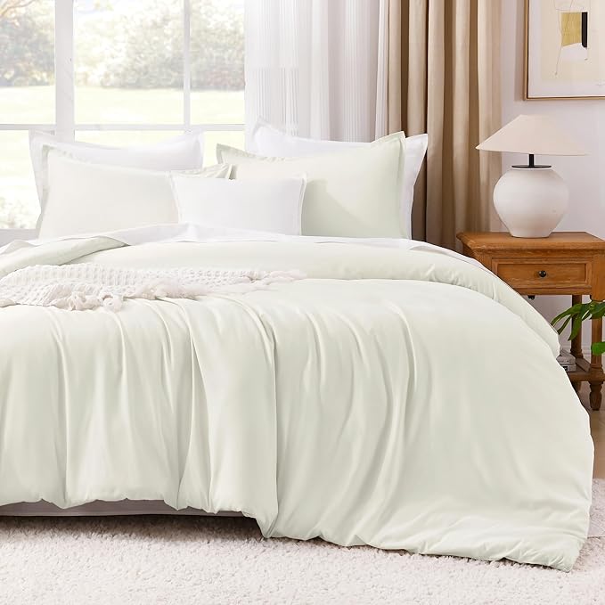 Litanika Comforters Ivory Oversized King Size, 3 Pieces Lightweight Solid Bedding Comforter Set, All Season Fluffy Bed Set (120x98In Comforter & 2 Pillowcases)
