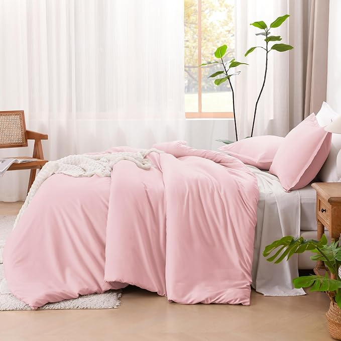 Litanika Pink Comforter Set Queen Size, 3 Pieces Lightweight Soft Fluffy Solid Bedding Set, All Season Bed Set (90x90In Comforter & 2 Pillowcases)