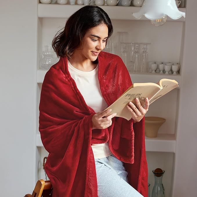 Exclusivo Mezcla Fleece Blanket Queen Size for Bed, Super Soft and Warm, All Season Use, Cozy, Plush, Lightweight, 90x90 Inches, Deep Red