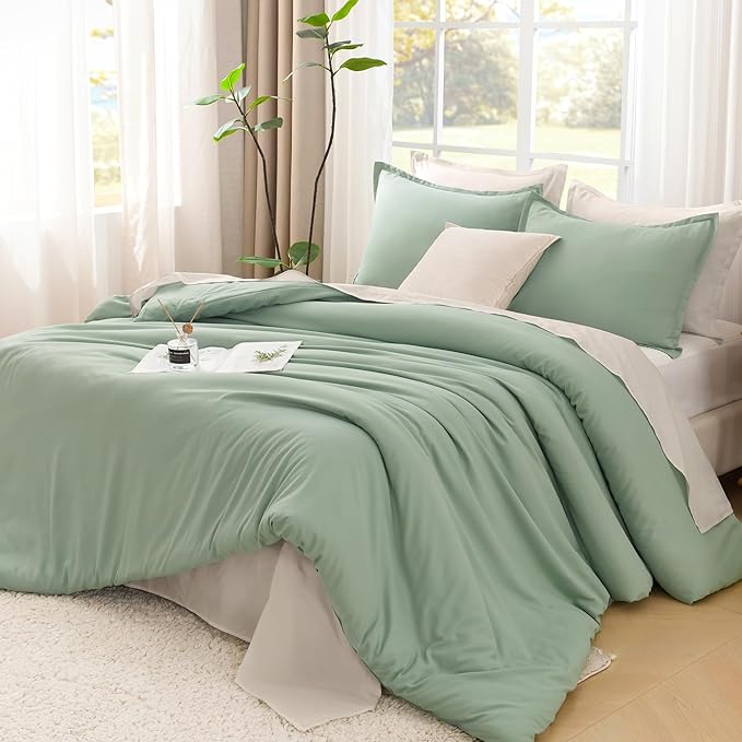 Litanika Queen Comforter Set Sage Green, 3 Pieces Lightweight Comforters Queen Size Solid Bedding Comforters Sets, Down Alternative Comforter Bed Set Quilt Blanket