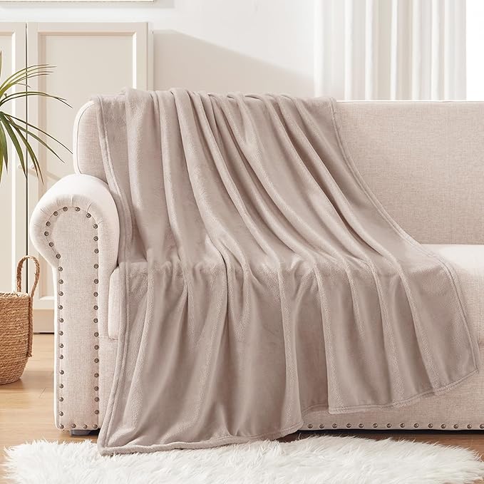 Exclusivo Mezcla Fleece Throw Blanket for Couch, Sofa, 300GSM Super Soft and Warm Blankets, Camel Throw All Season Use, Cozy, Plush, Lightweight, 50x60 Inches