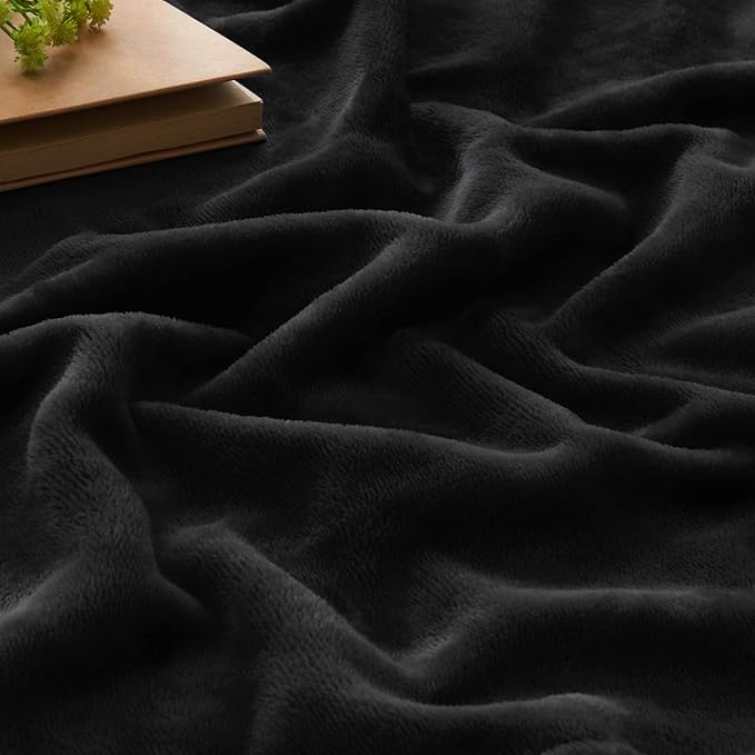 BEDELITE Fleece Blanket Black Throw Blanket for Couch & Bed, Luxury Plush Cozy Fuzzy Blanket 50" x 70", Super Soft Warm Lightweight Fall Throw Blanket for Travel Camping