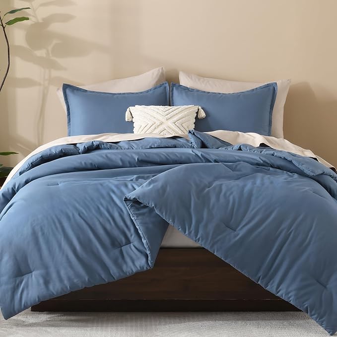 Litanika Haze Blue Comforter Set Queen Size, 3 Pieces Lightweight Solid Bedding Comforter Set, All Season Fluffy Bed Set (90x90In Comforter & 2 Pillowcases)