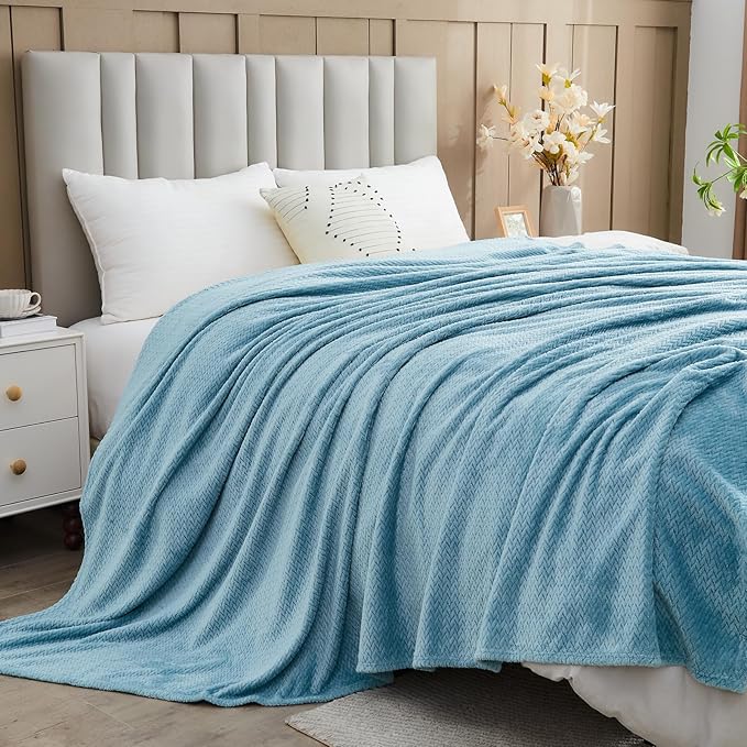 NEWCOSPLAY Super Soft King Blanket Light Blue Premium Silky Flannel Fleece Leaves Pattern Lightweight Bed Blanket All Season Use (Light Blue, King(90"x110"))