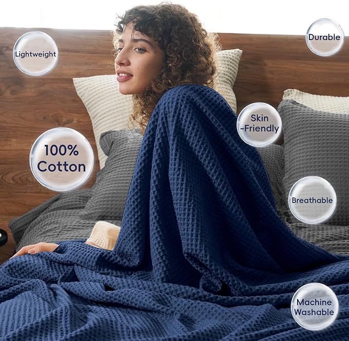 PHF 100% Cotton Waffle Weave Throw Blanket，Pre-Washed Snag Proof Lightweight Breathable Moisture-Wicking Layering in Cold Weather for Couch Bed,Machine Washable,Home Decor Gift-Navy Blue/Bright Blue