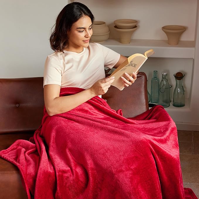 Exclusivo Mezcla Fleece Throw Blanket for Couch, Sofa, 300GSM Super Soft and Warm Blankets, Red Throw All Season Use, Cozy, Plush, Lightweight, 50x60 Inches