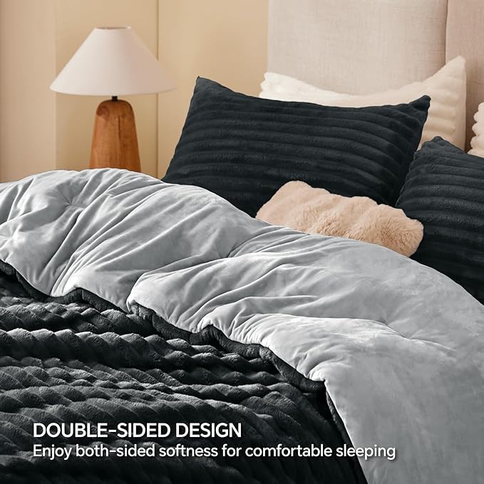 BEDELITE Fleece Oversized Queen Comforter Set -Super Soft & Warm Fluffy Black Bedding, Luxury Fuzzy Heavy Bed Set for Winter with 2 Pillow Cases