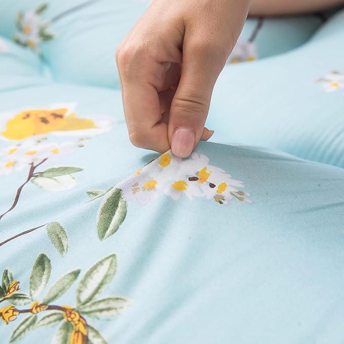 MAXYOYO Rustic Floral Korean Floor Mattress, Foldable Bed Roll Up Camping Mattress, Twin Size