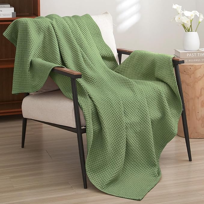 PHF 100% Cotton Waffle Weave Throw Blanket，Pre-Washed Snag Proof Lightweight Breathable Moisture-Wicking for Layering in Cold Weather for Couch Bed,Machine Washable,Home Decor Gift-Loden Green
