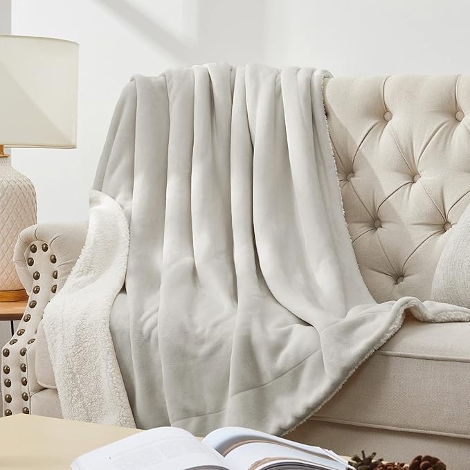 Walensee Sherpa Fleece Blanket (Throw Size 50”x60” Silver Grey) Plush Throw Fuzzy Super Soft Reversible Microfiber Flannel Blankets for Couch, Bed, Sofa Ultra Luxurious Warm and Cozy for All Seasons