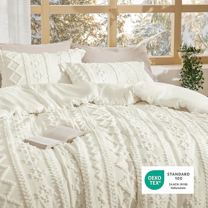 Bedsure Tufted Boho Comforter Set Oversized Queen - Ivory Boho Bed Set, GentleSoft™ 3 Pieces Farmhouse Shabby Chic Embroidery Bedding, Gifts for Woman, Soft Jacquard Comforter for All Seasons