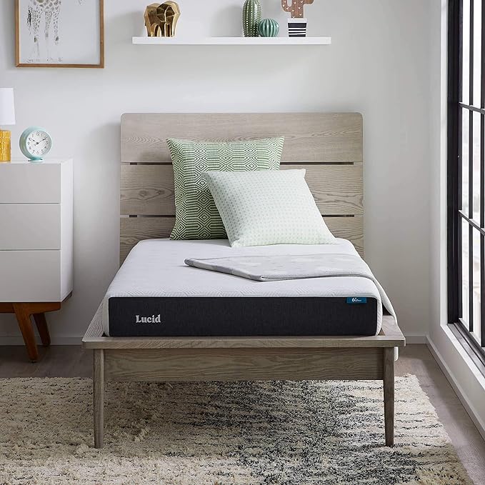 Lucid 6 Inch Memory Foam Mattress – Low Profile – Medium Firm Feel - Infused with Bamboo Charcoal and Gel - Bed in a Box - Temperature Regulating - Breathable - Queen Size