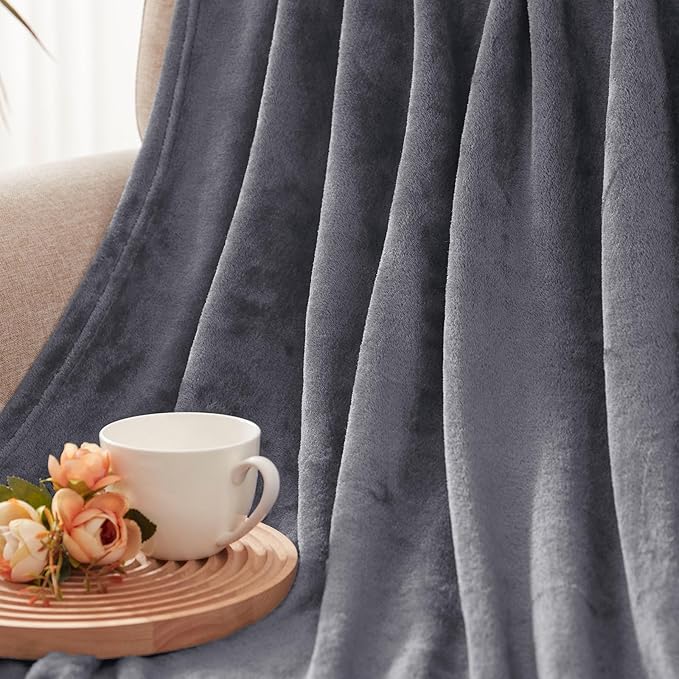 Exclusivo Mezcla Fleece Blanket King Size for Bed, Super Soft and Warm, All Season Use, Cozy, Plush, Lightweight, 120x120 Inches, Dark Grey