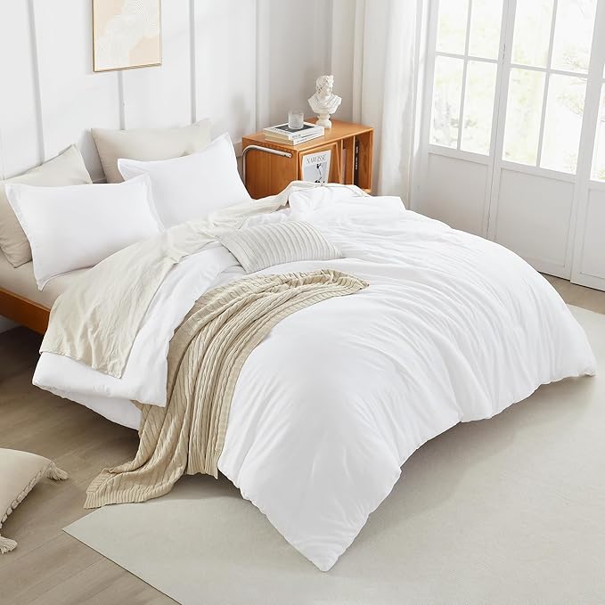 Litanika White Comforters Oversized King Size, 3 Pieces Lightweight Solid Bedding Comforter Set, All Season Fluffy Bed Set (120x98In Comforter & 2 Pillowcases)
