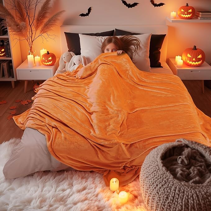 Utopia Bedding Fleece Blanket Queen Size Burnt Orange 300GSM Luxury Fuzzy Soft Anti-Static Microfiber Bed Blanket (90x90 Inch)