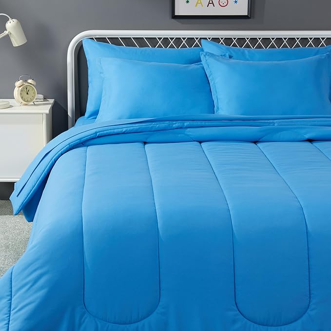 Amazon Basics 7 Piece Microfiber Kid's Bed-in-a-Bag Bedding Set, Full/Queen, Blue, Soft Solid