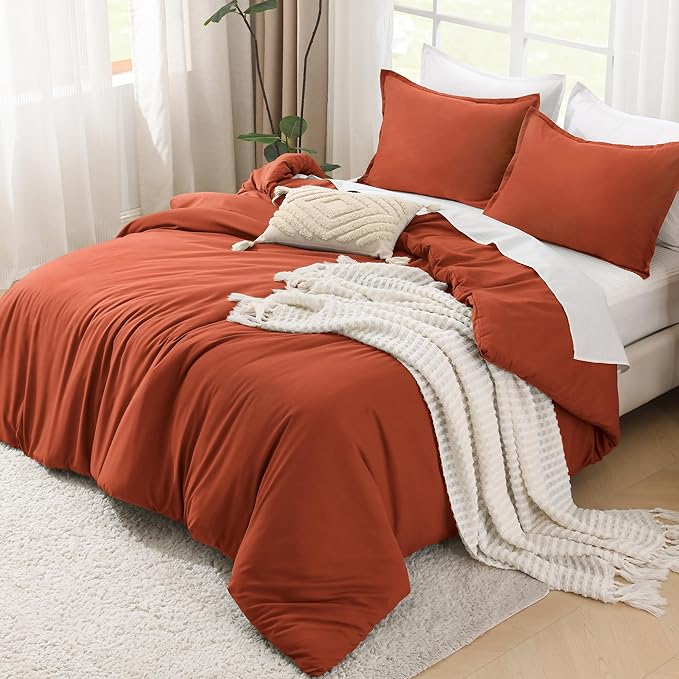 Litanika Burnt Orange Queen Size Bed Comforter Set, 3 Pieces Terracotta Fall Lightweight Solid Bedding Comforter Set, All Season Microfiber Down Alternative Comforter (1 Comforter, 2 Pillowcases)