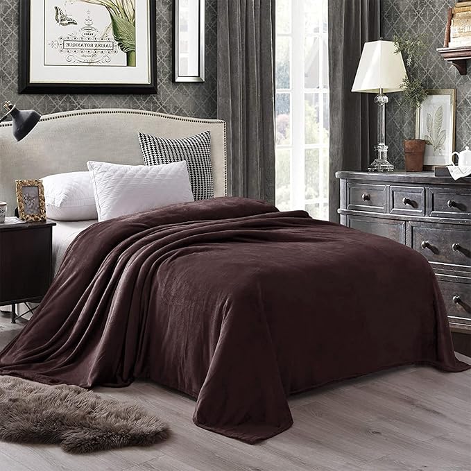 Exclusivo Mezcla Fleece Blanket Queen Size for Bed, Super Soft and Warm, All Season Use, Cozy, Plush, Lightweight, 90x90 Inches, Coffee
