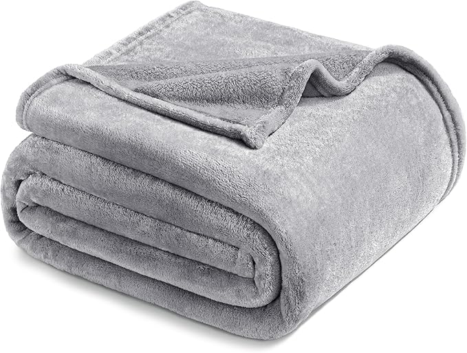 Exclusivo Mezcla Fleece Blanket King Size for Bed, Super Soft and Warm, All Season Use, Cozy, Plush, Lightweight, 90x104 Inches, Light Grey