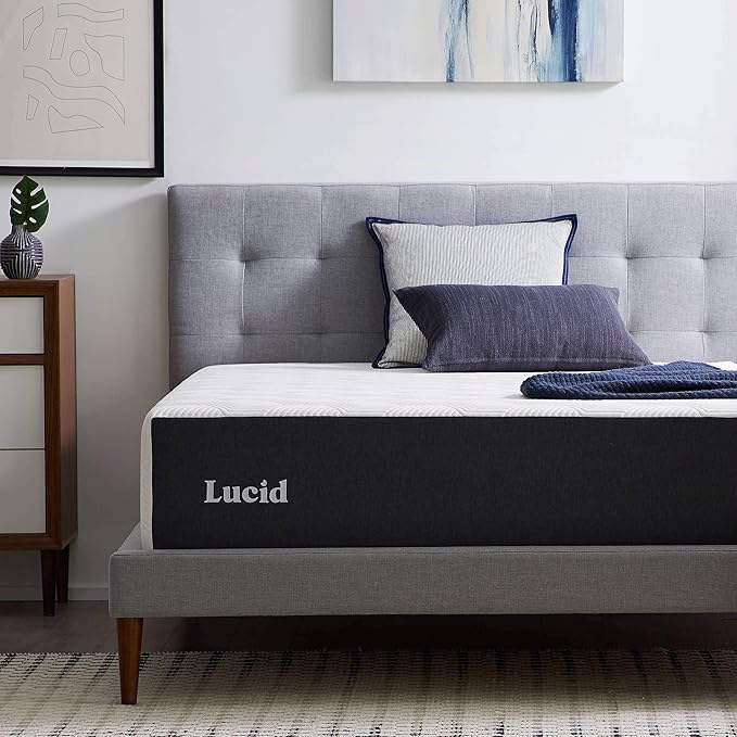 Lucid 14 Inch Memory Foam Mattress - Medium Plush Feel - Infused with Refreshing Bamboo Charcoal and Cooling Gel - Bed in a Box - Temperature Regulating - Pressure Relief - Breathable - Twin Size