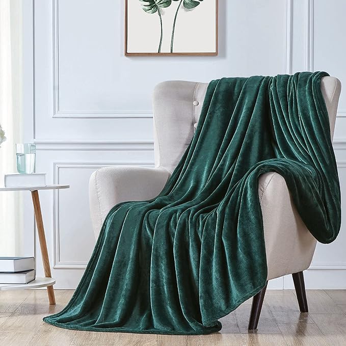 Walensee Fleece Blanket Plush Throw Fuzzy Lightweight (Throw Size 50x60 Forest Green) Super Soft Microfiber Flannel Blankets for Couch, Bed, Sofa Ultra Luxurious Warm and Cozy for All Seasons