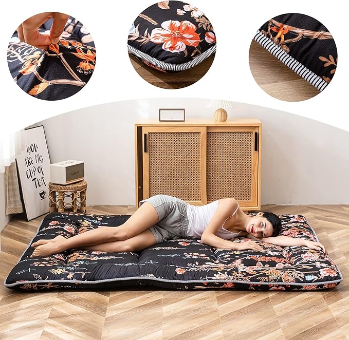 MAXYOYO Black Floral Japanese Futon Floor Mattress, Bed Mattress Topper Portable Thick Sleeping Pad Floor Bed Roll Up Camping Mattress Folding Couch Bed Mattress Pad for Guest Room King