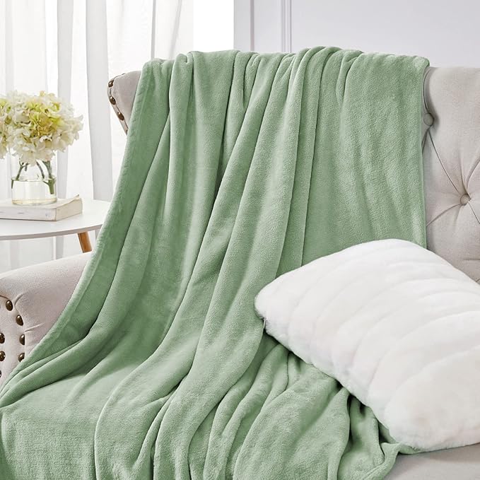 Walensee Fleece Blanket Plush Throw Fuzzy Lightweight (King Size 108x90 Sage Green) Super Soft Microfiber Flannel Blankets for Couch, Bed, Sofa Ultra Luxurious Warm and Cozy for All Seasons