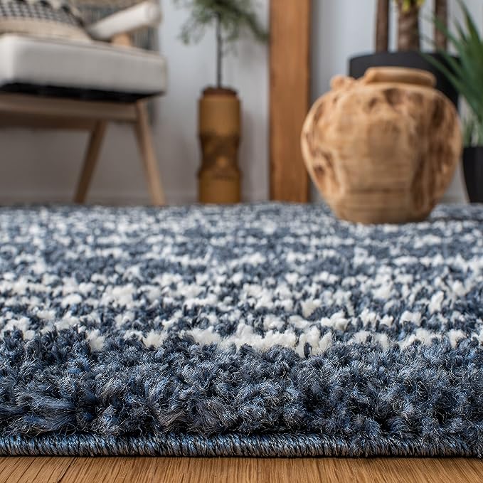 SAFAVIEH Arizona Shag Collection Accent Rug - 4' x 6', Slate Blue & Ivory, Design, Non-Shedding & Easy Care, 1.6-inch Thick Ideal for High Traffic Areas in Entryway, Living Room, Bedroom (ASG741L)