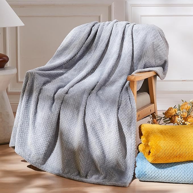 NEWCOSPLAY Super Soft Queen Blanket Grey Premium Silky Flannel Fleece Leaves Pattern Lightweight Bed Blanket All Season Use (Grey, Queen(90"x90"))