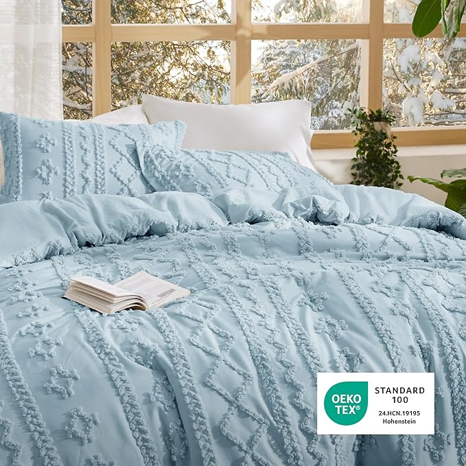 Bedsure Tufted Boho Comforter Set King Size - Dusty Blue Boho Bed Set, GentleSoft™ 3 Pieces Farmhouse Shabby Chic Embroidery Bedding, Gifts for Woman, Soft Jacquard King Comforter for All Seasons