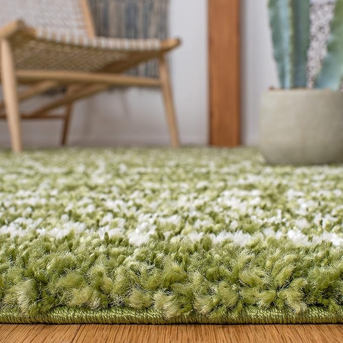 SAFAVIEH Arizona Shag Collection Area Rug - 9' x 12', Green & Ivory, Moroccan Design, Non-Shedding & Easy Care, 1.6-inch Thick Ideal for High Traffic Areas in Living Room, Bedroom (ASG741X)