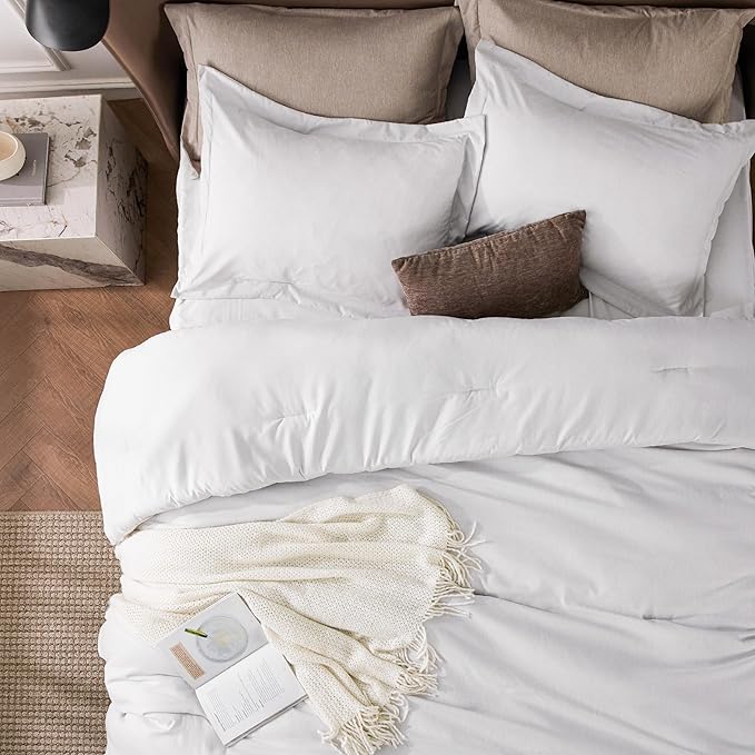 Bedsure Super King Comforter Set - Grayish White Soft Bedding for All Seasons, Cationic Dyed Bed Set, 3 Pieces, 1 Super King Size Comforter (120"x120") and 2 Pillow Shams (20"x36"+2")