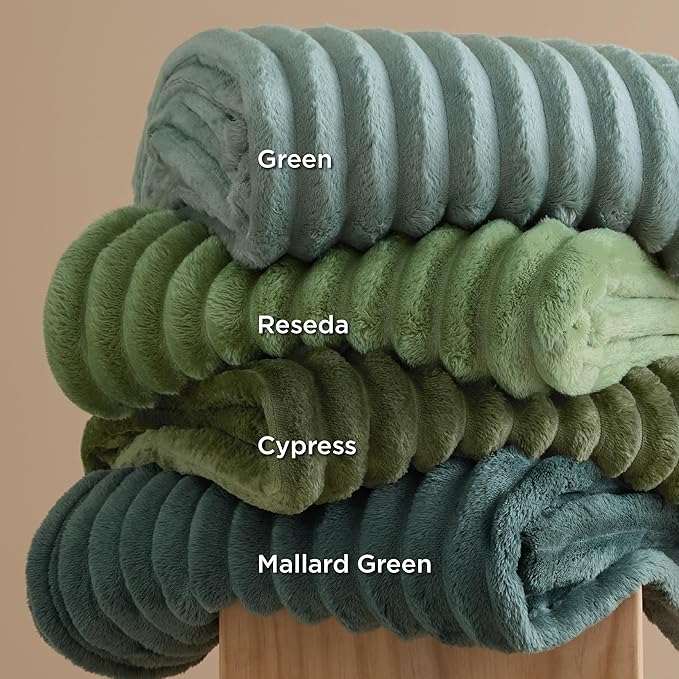 Bedsure GentleSoft Cypress Fleece King Blanket for Couch - Cozy Soft Blankets for Women, Cute Small Throws for Girls, 108x90 Inches