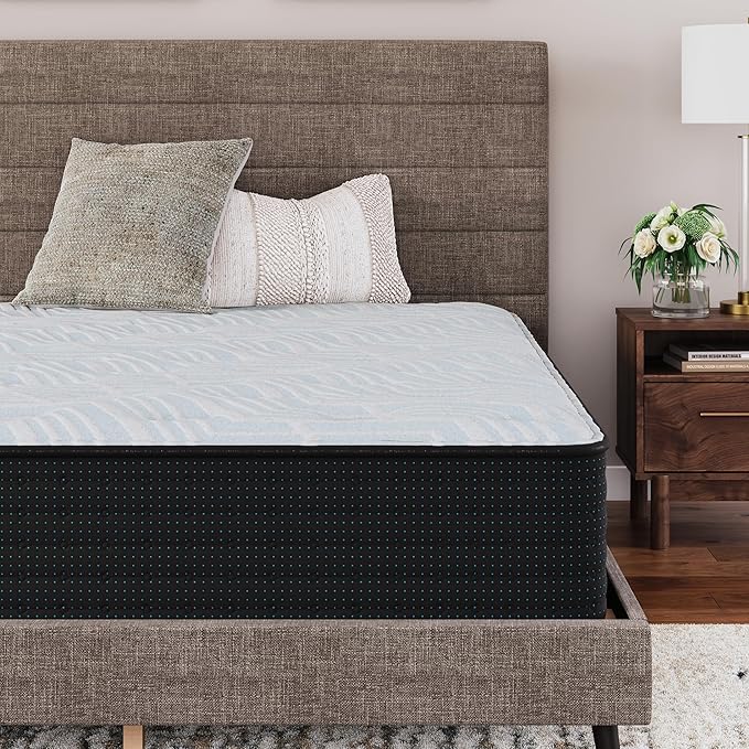 Signature Design by Ashley Queen Size Palisades 14 Inch Plush Hybrid Mattress with Quick Response Gel Memory Foam, Fiberglass Free, Mattress In A Box