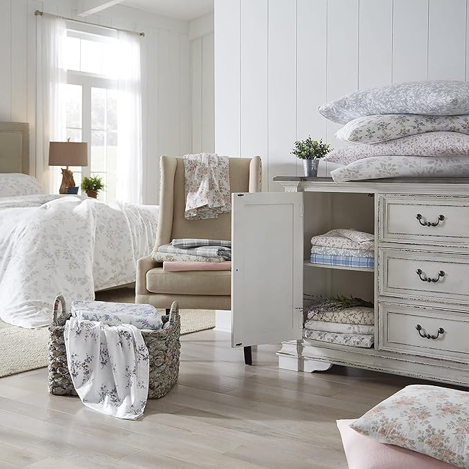 Laura Ashley - Flannel Sheets Full Size, Anti-Pilling & Wrinkle Resistant Cotton, Touchably Soft for All-Season Comfort - Bed Sheets with Matching Pillowcases & Fitted Sheet (Emelisa Blue)
