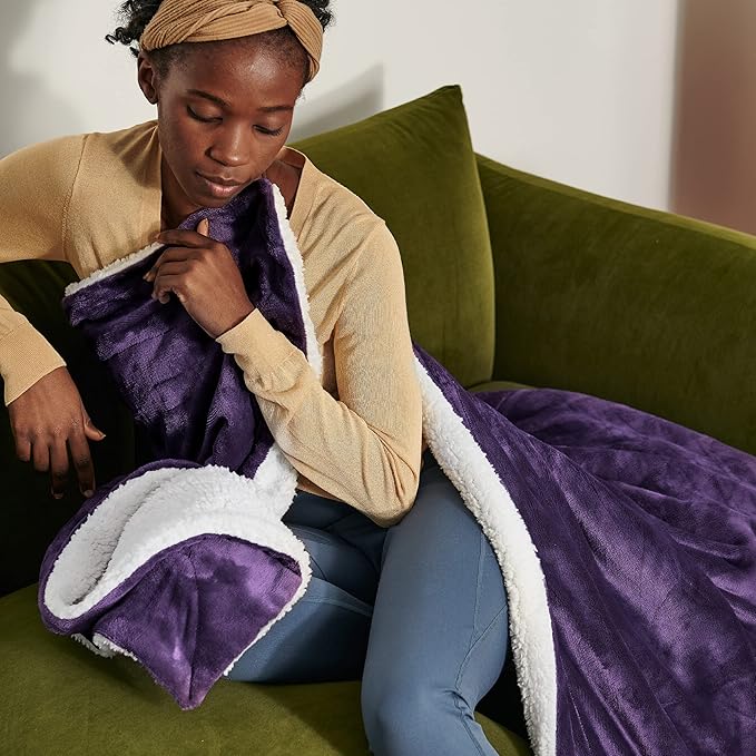 Bedsure GentleSoft Sherpa Fleece Throw Blanket for Couch - Thick and Warm Throw for Girls and Women, Soft Fuzzy Plush Blanket for Winter, Purple, 50x60 Inches