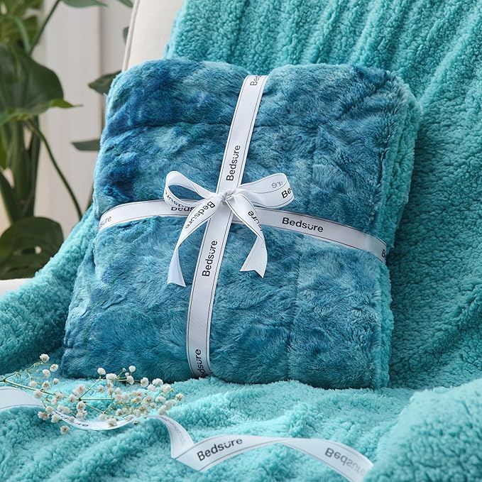 Bedsure GentleSoft Sherpa Fluffy Blanket King Size for Bed - Fleece Warm and Cozy for Women Gift, Plush & Fuzzy Faux Christmas Fur Blanket for Couch, Sofa Decor, Tie Dye Design, Teal, 108x90 Inches