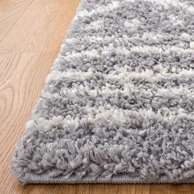 SAFAVIEH Arizona Shag Collection Accent Rug - 4' x 6', Grey & Ivory, Moroccan Design, Non-Shedding & Easy Care, 1.6-inch Thick Ideal for High Traffic Areas in Entryway, Living Room, Bedroom (ASG741G)