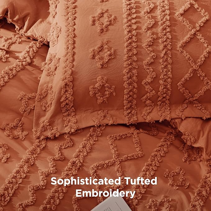 Bedsure Tufted Boho Comforter Set Queen Size - Terracotta Boho Bed Set, GentleSoft™ 3 Pieces Farmhouse Shabby Chic Embroidery Bedding, Gifts for Woman, Soft Jacquard Queen Comforter for All Seasons